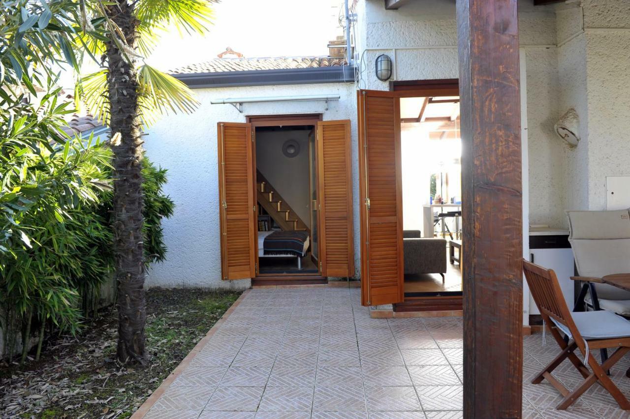 Holiday House Lena Poreč Buitenkant foto